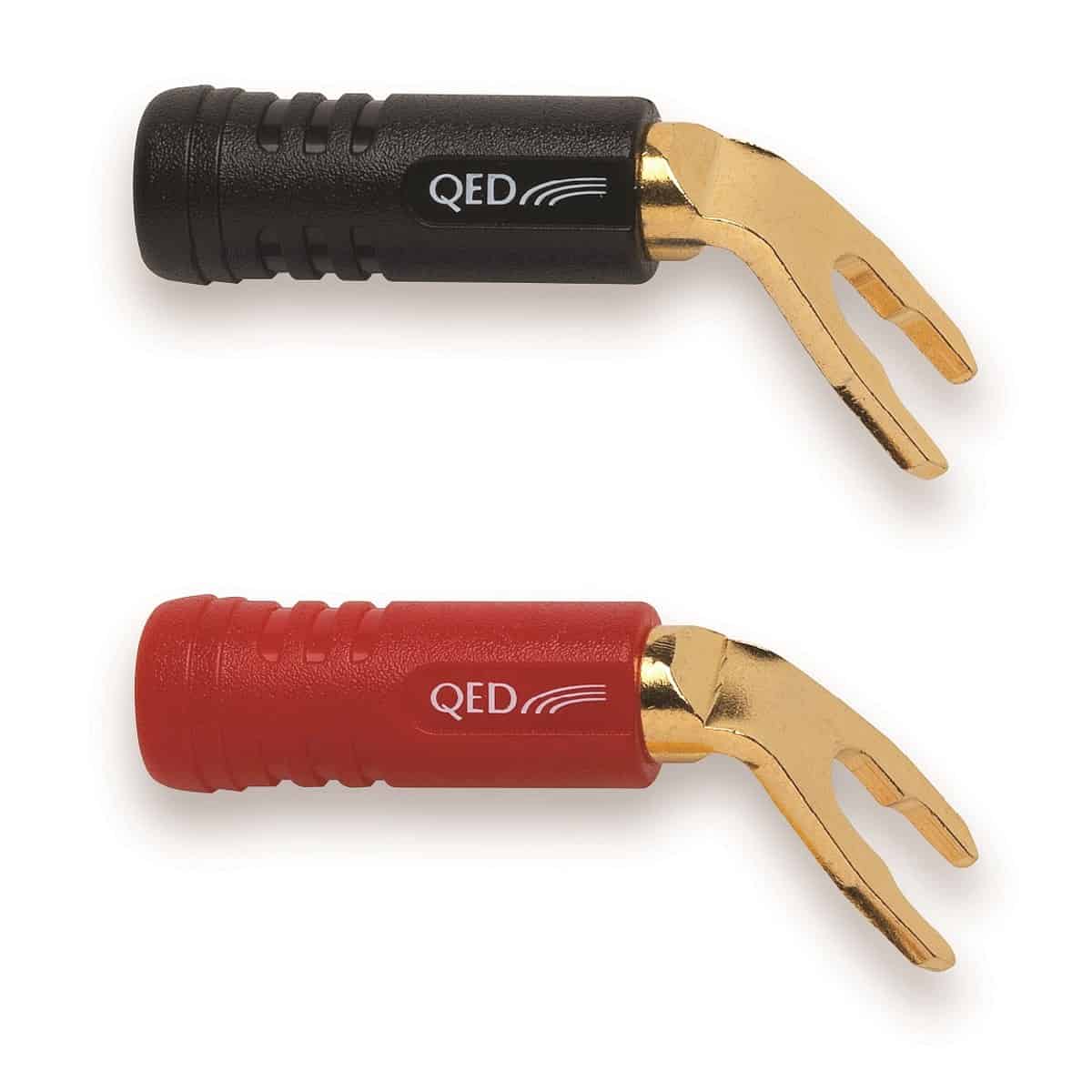 QED Spade plug (screw diameter 0,75 - 4 mm) goldplated pair black/red