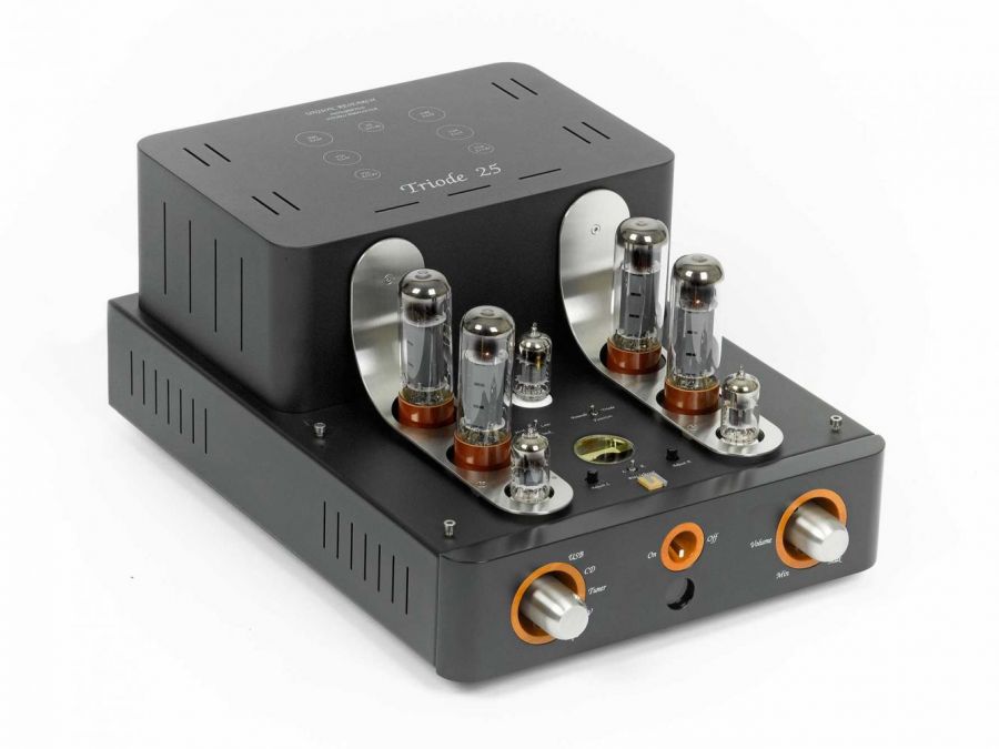 Unison Research Triode 25 integrated tube amplifier/DAC (USB)